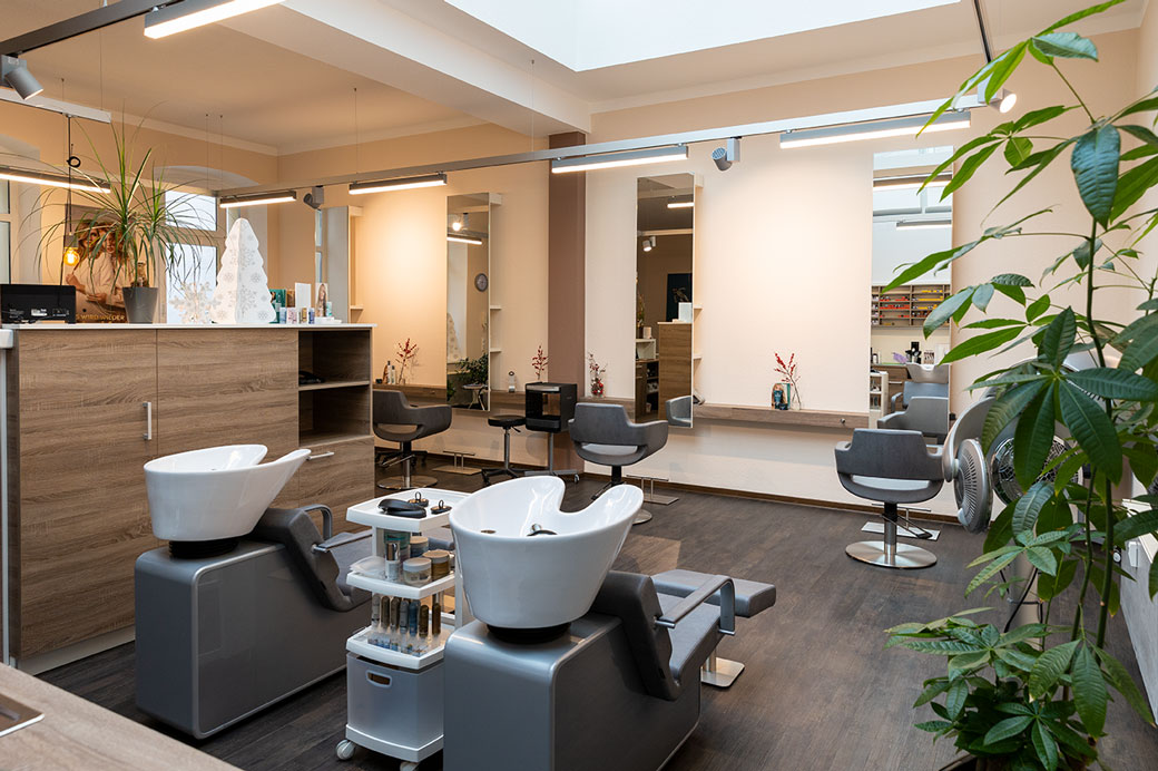 friseur-kempe-salon-ansicht-hinten-innen-01