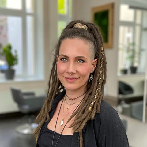 friseur-kempe-halle-sarah-wagener-2025
